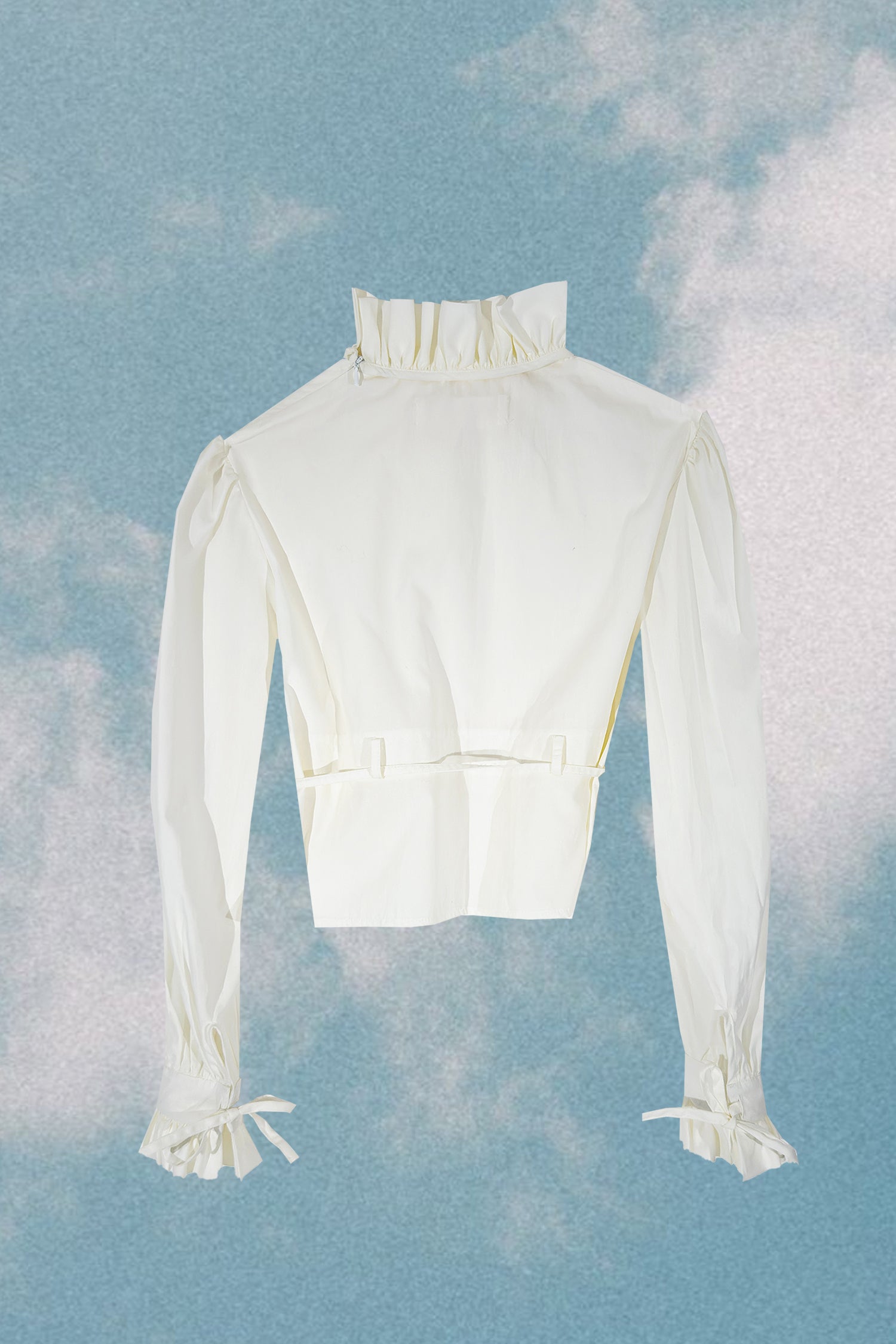 Ruff Shirt in Ecru
