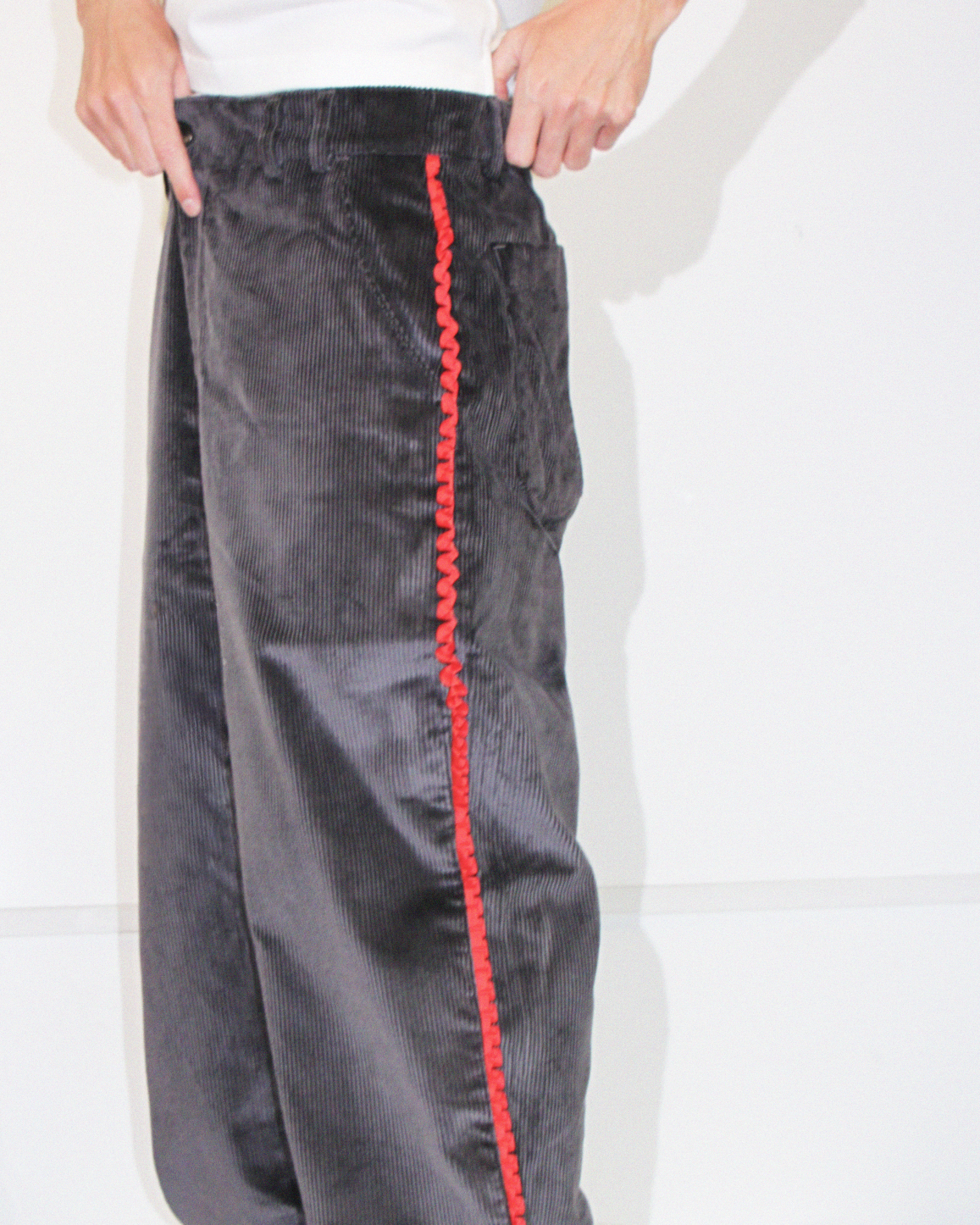 Box Pleat Trouser Grey Corduroy